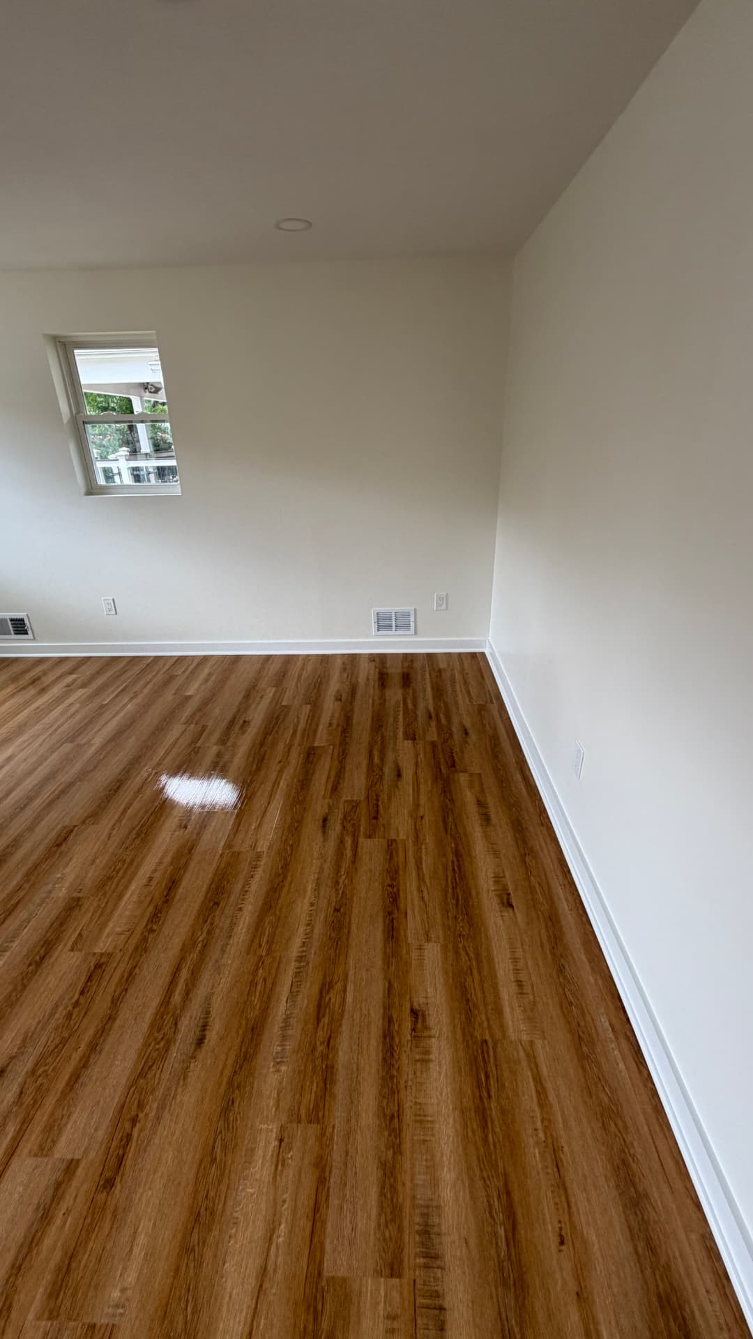 Post-construction bedroom floor and trim clean