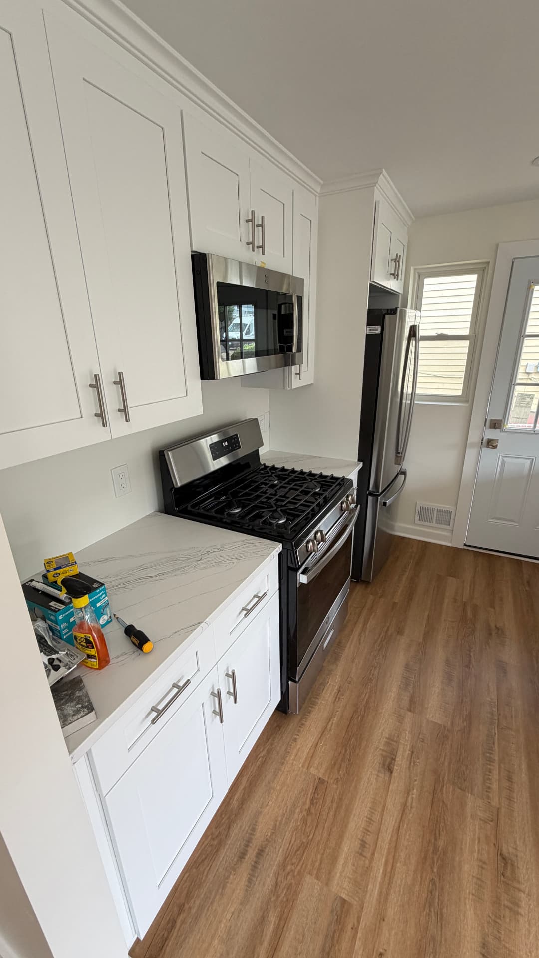 Post-construction kitchen appliance and cabinet clean